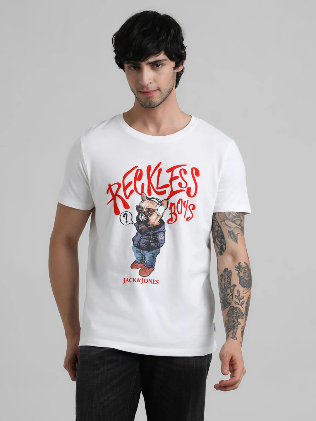 URBAN RACERS by JACK&JONES White Doggo Print Crew Neck T-shirt - Image 2