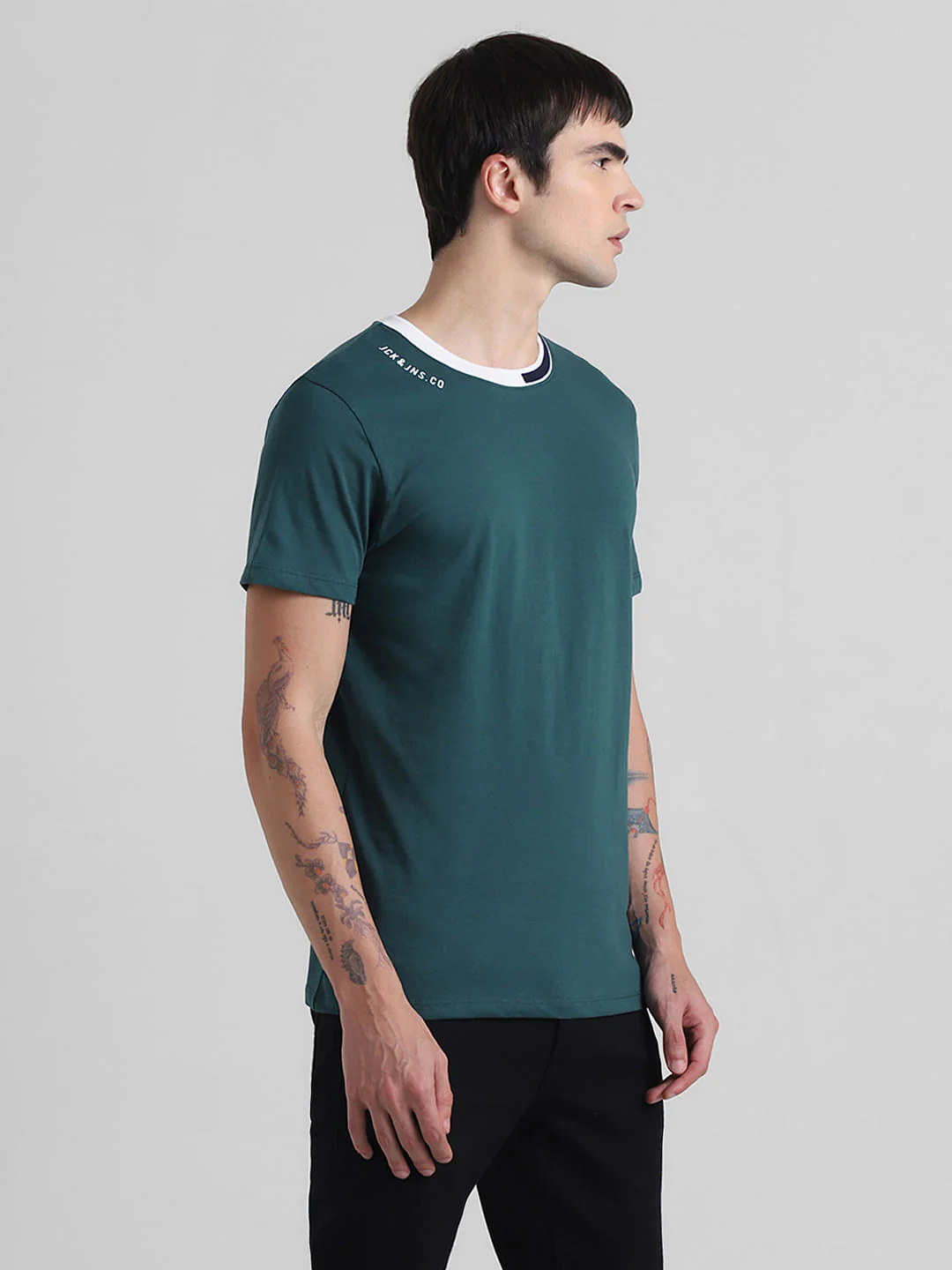 Green Cotton Contrast Neck T-shirt - Image 3