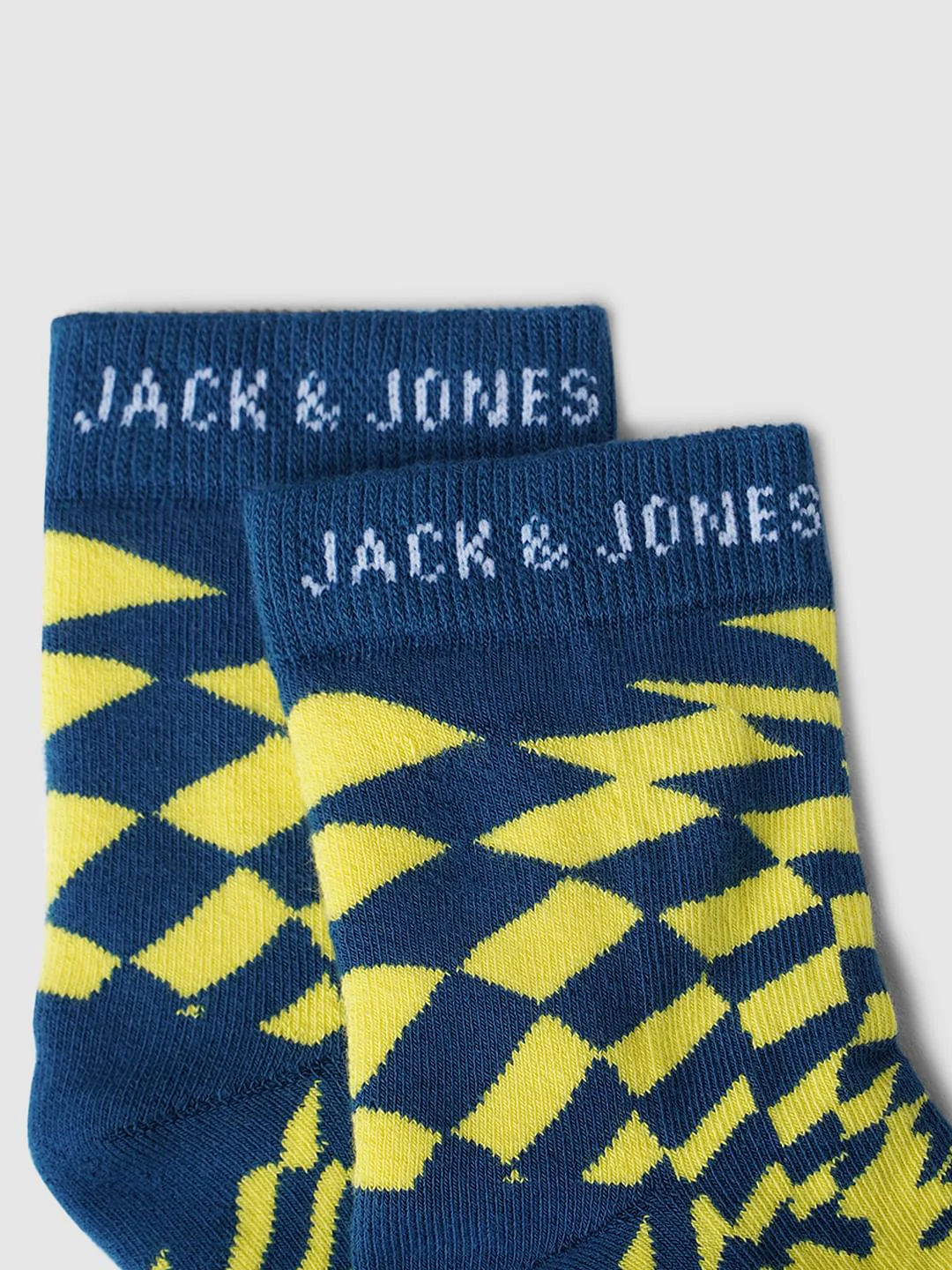 Pack Of 3 Printed Terry Mid Length Socks - Image 8