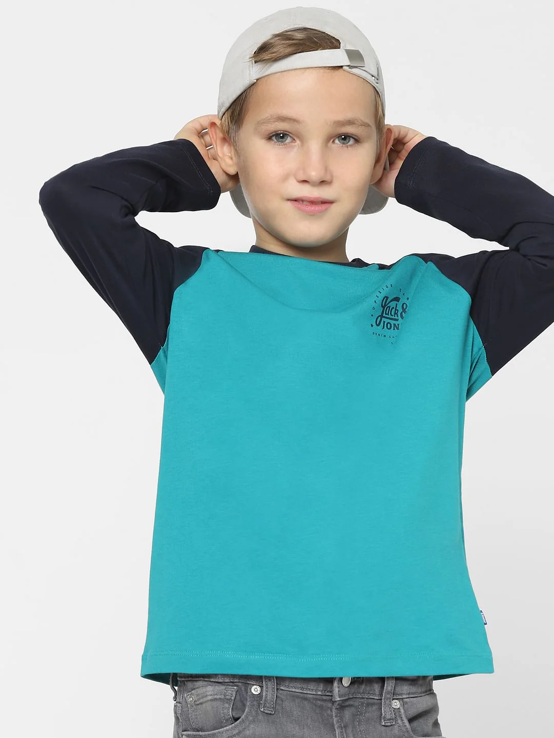 Boys Blue Colourblocked Full Sleeves T-shirt