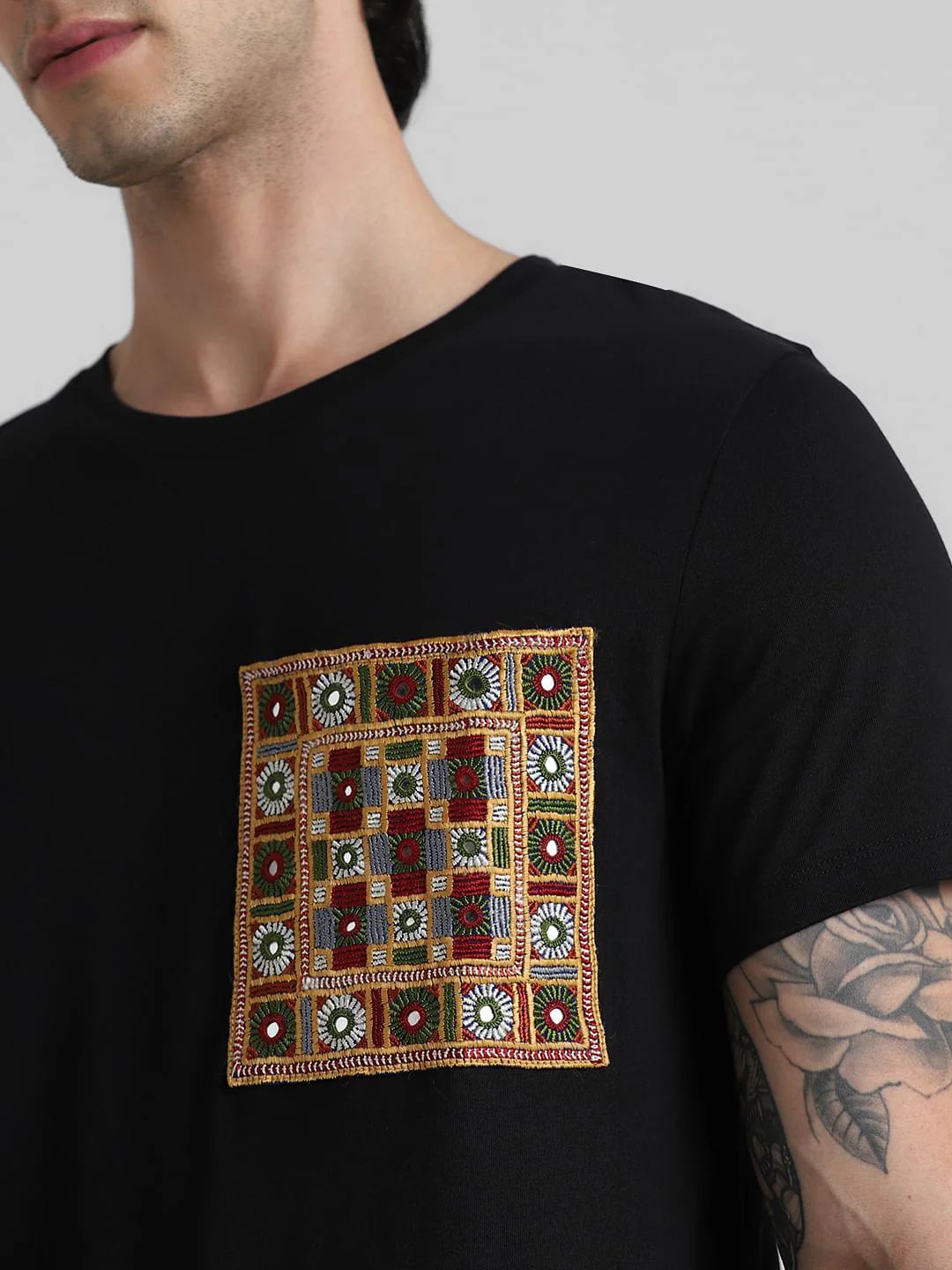 JACK&JONES X KUTCH BLACK PATCHWORK DETAIL T-SHIRT - Image 5