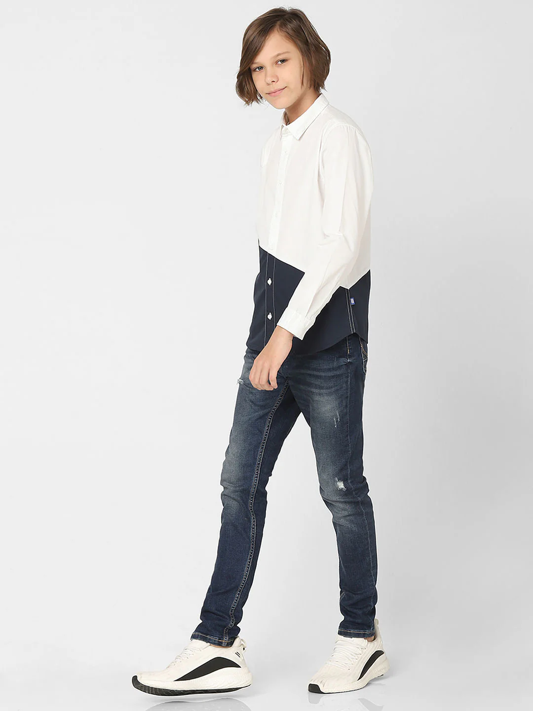 Boys White Colourblocked Full Sleeves Shirt - Image 6