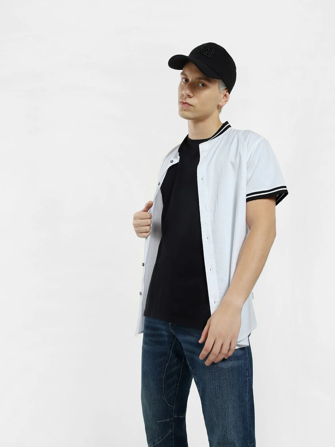 White Short Sleeves Shirt