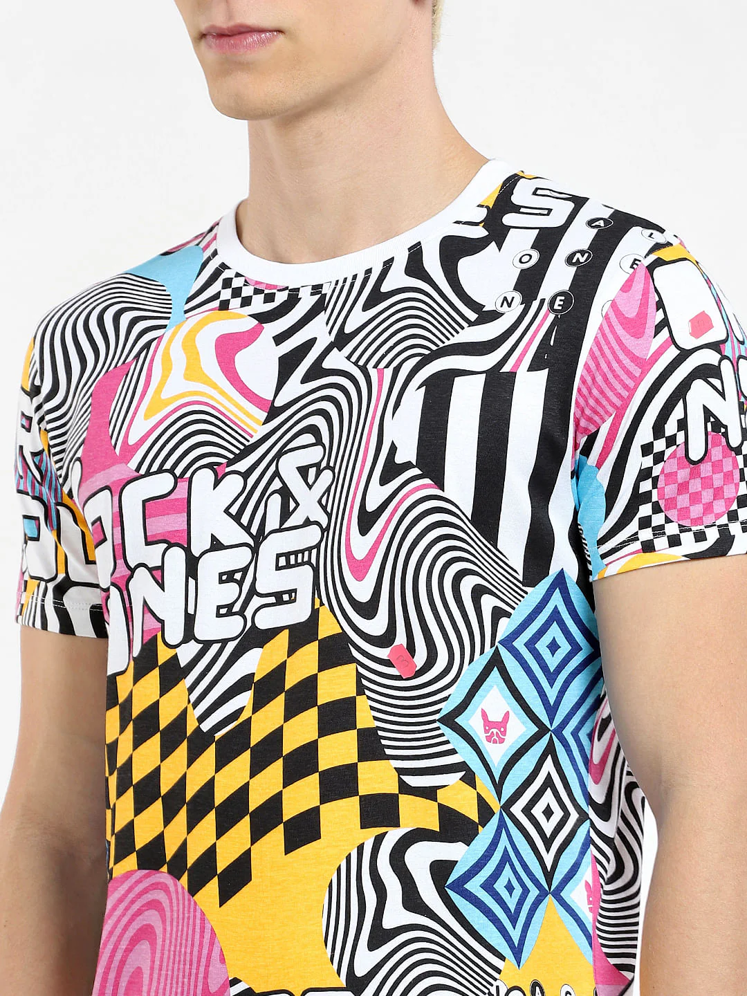 METAVERSE White Printed Co-ord T-shirt - Image 5