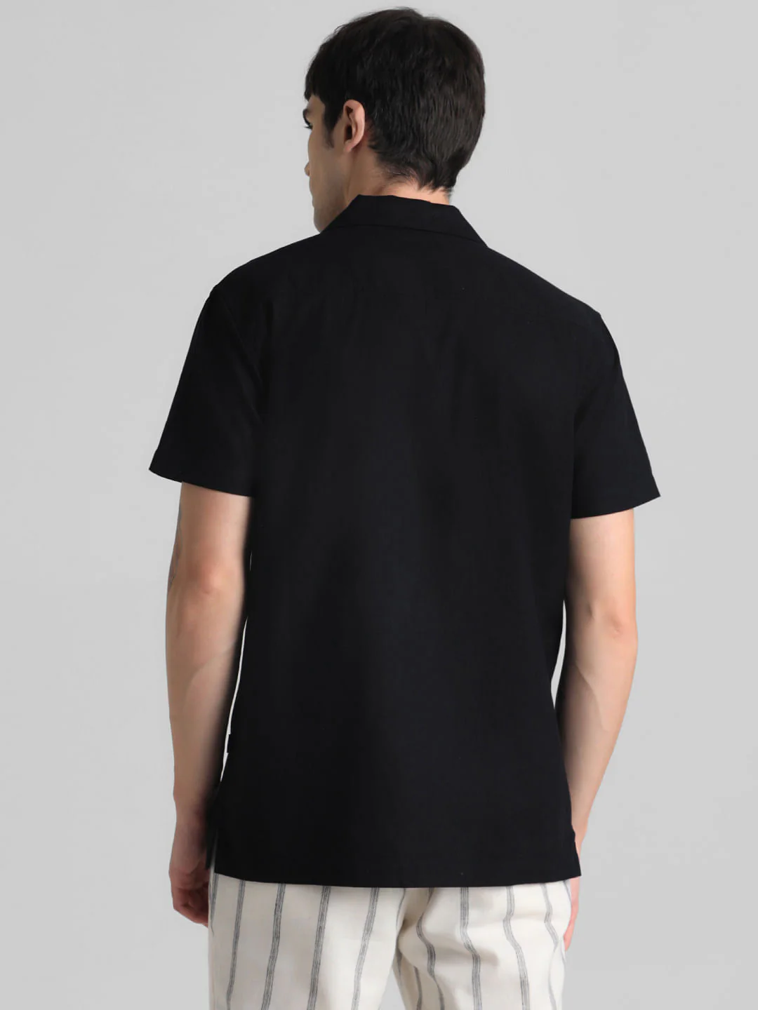 Black Short Sleeves Shirt - Image 4