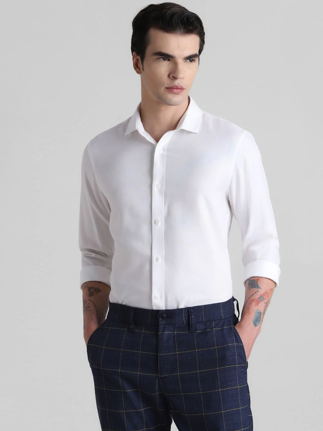 White Full Sleeves Solid Shirt - Image 2