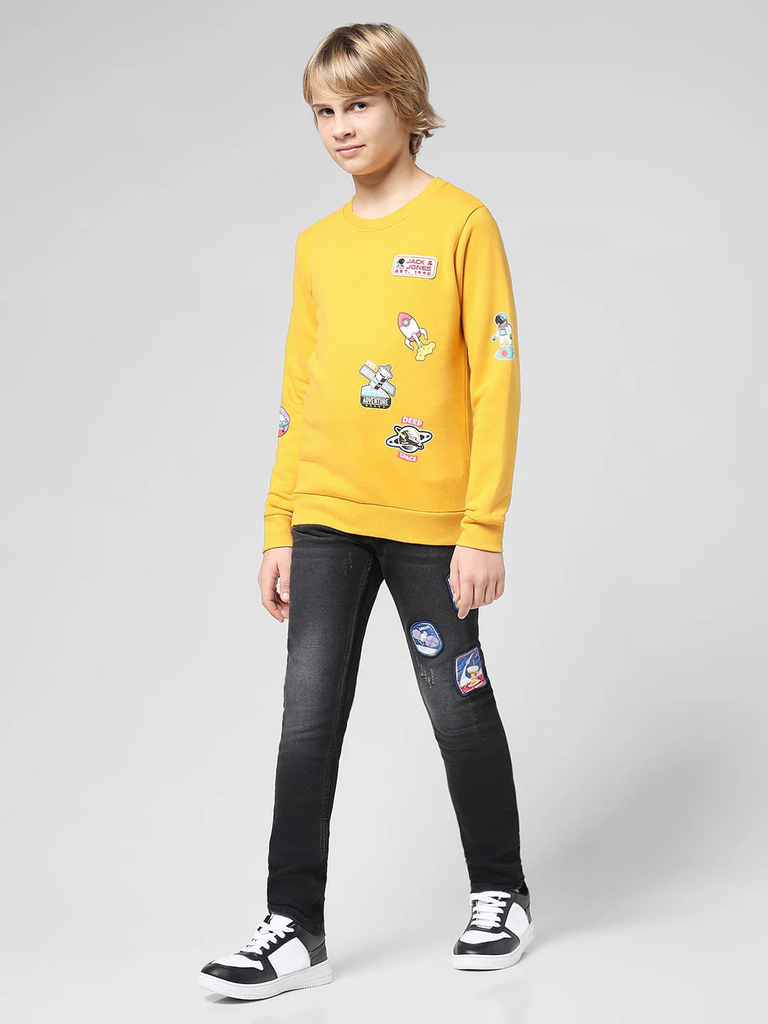 JUNIOR BOYS Yellow Planet Print Sweatshirt - Image 5