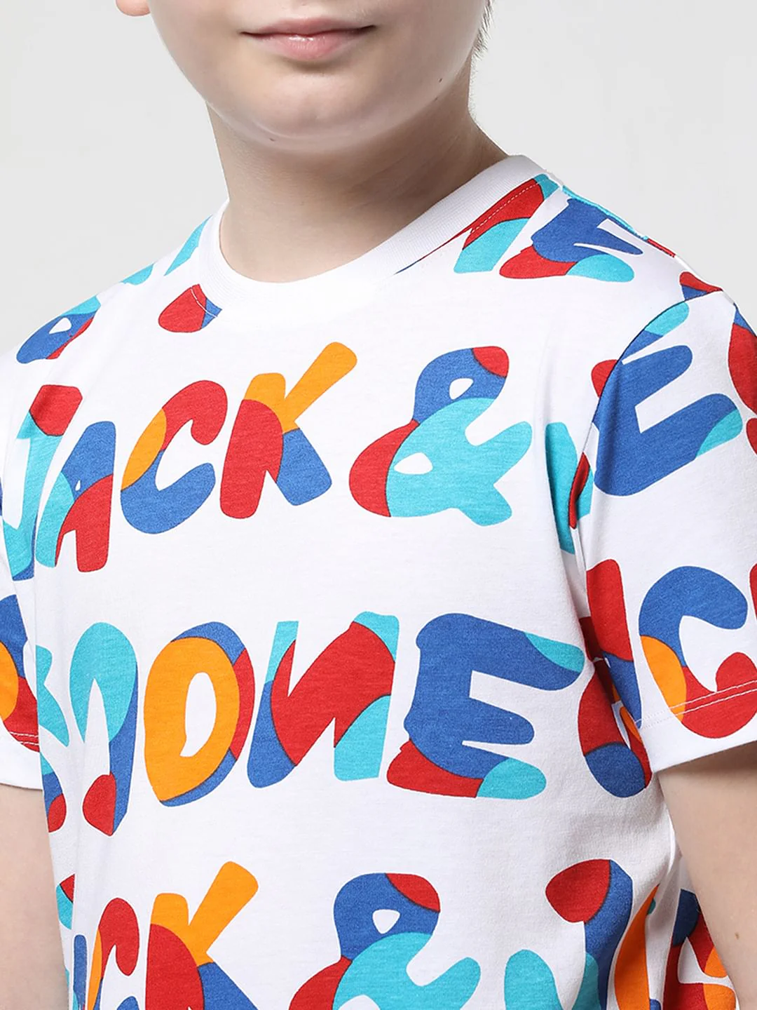 JUNIOR BOYS White Printed Co-ord Set T-shirt - Image 5