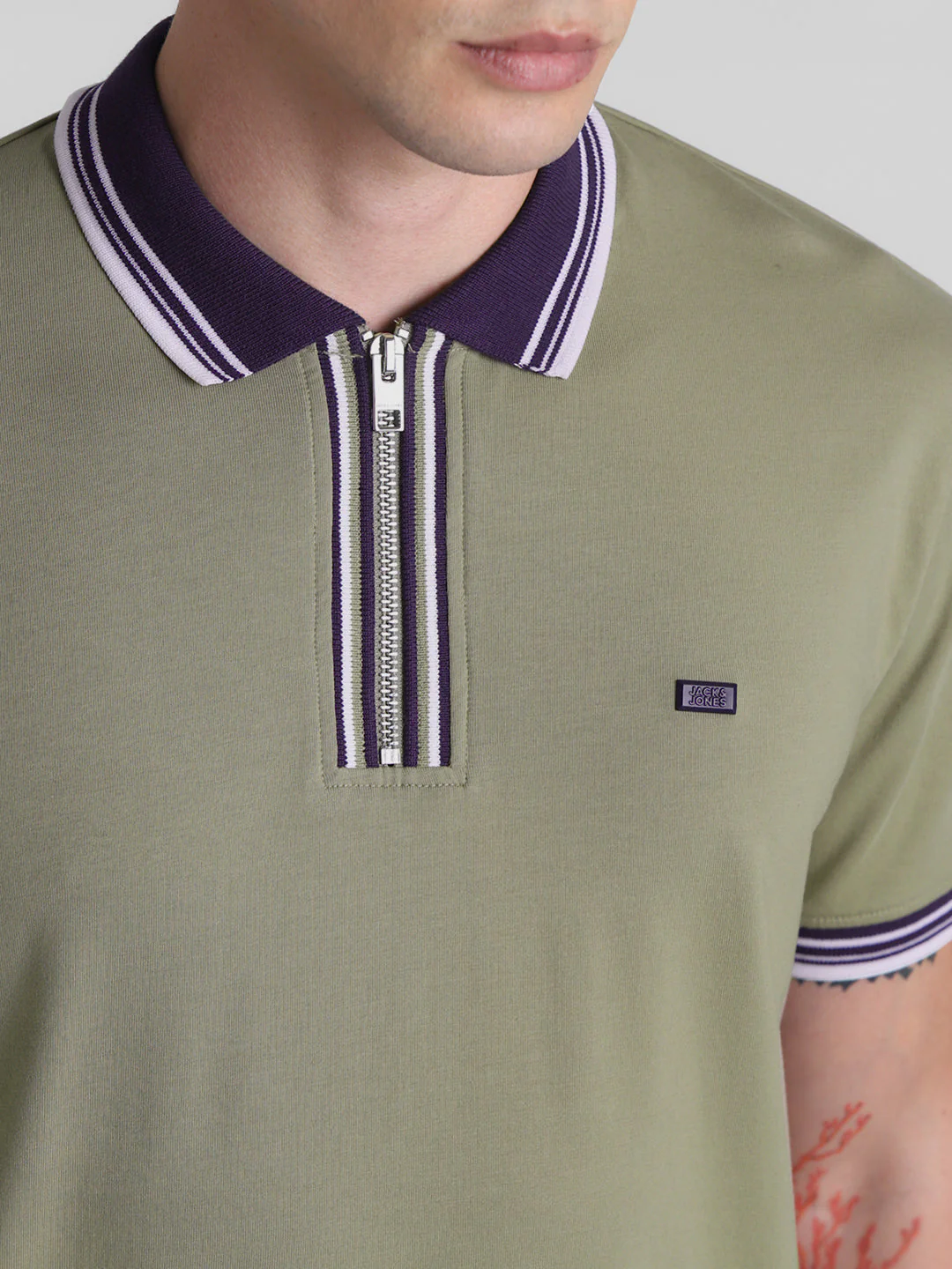 Green Zip Detail polo - Image 5