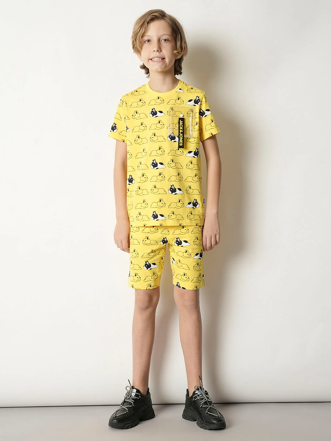 Boys Yellow Sleepy Doggo Co-ord Set T-shirt - Image 5