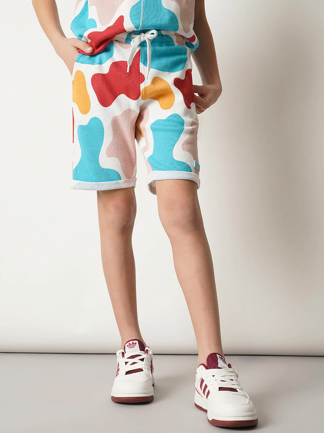 Boys White Colourblocked Co-ord Set Shorts - Image 2