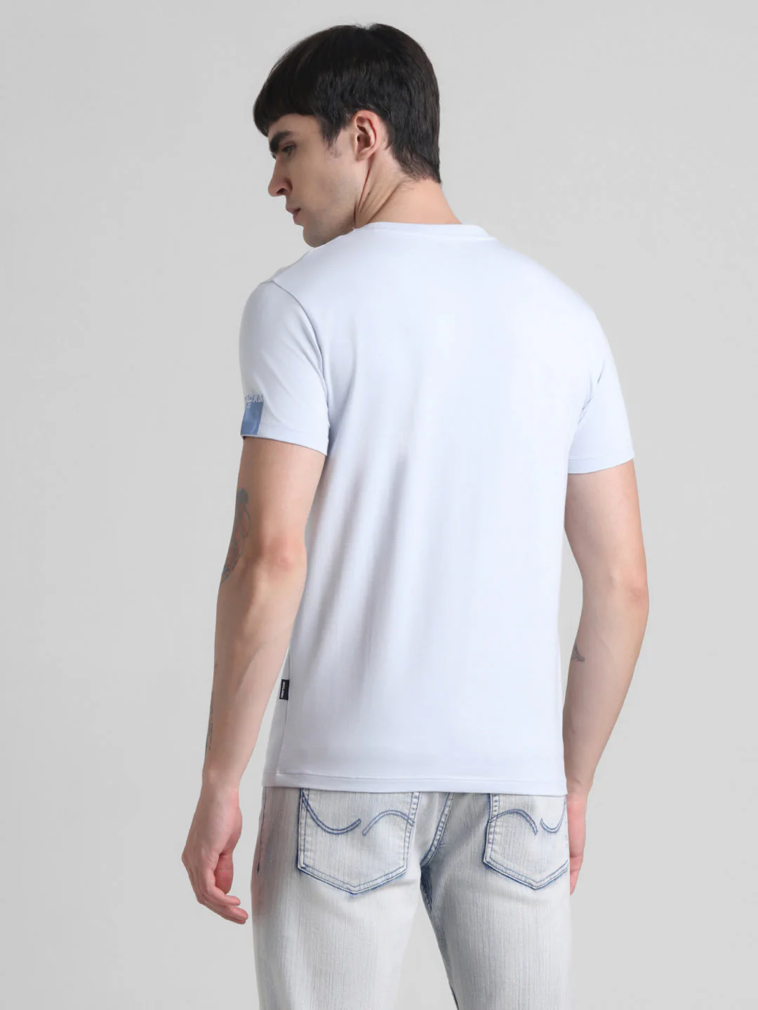 Light Blue Solid T-shirt - Image 4
