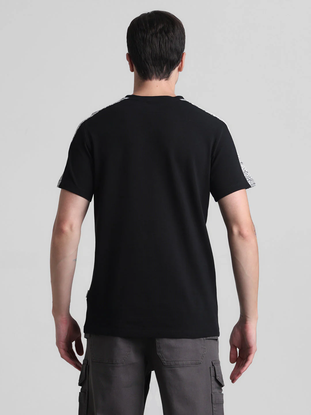 Black Contrast Tape T-shirt - Image 9