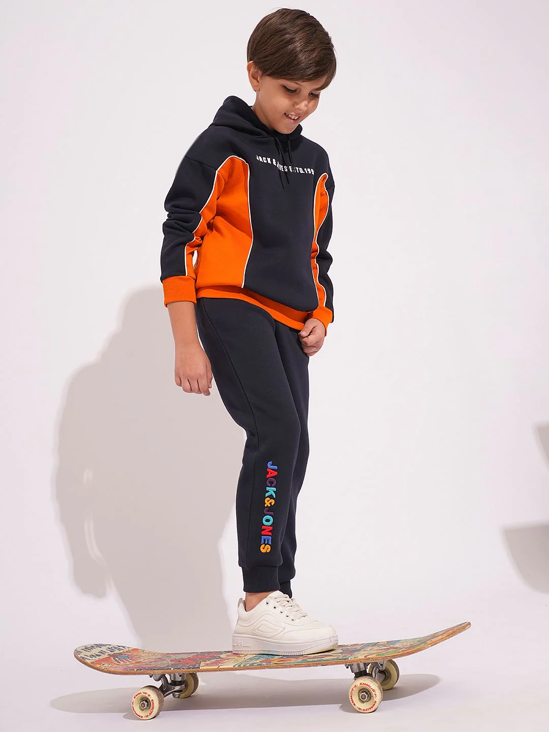 Boys Navy Blue Colourblocked Sweatshirt