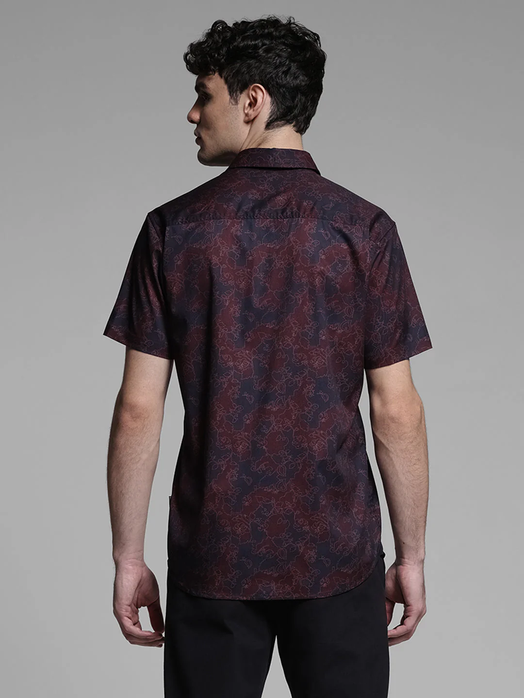 Printed Slim Fit Short Sleeves Shirt - Image 4