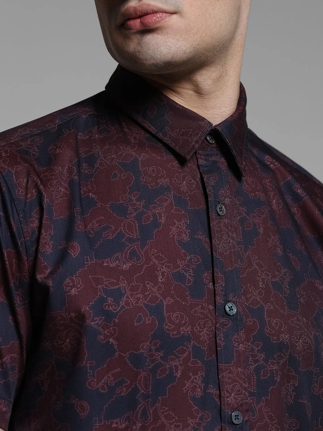 Printed Slim Fit Short Sleeves Shirt - Image 5