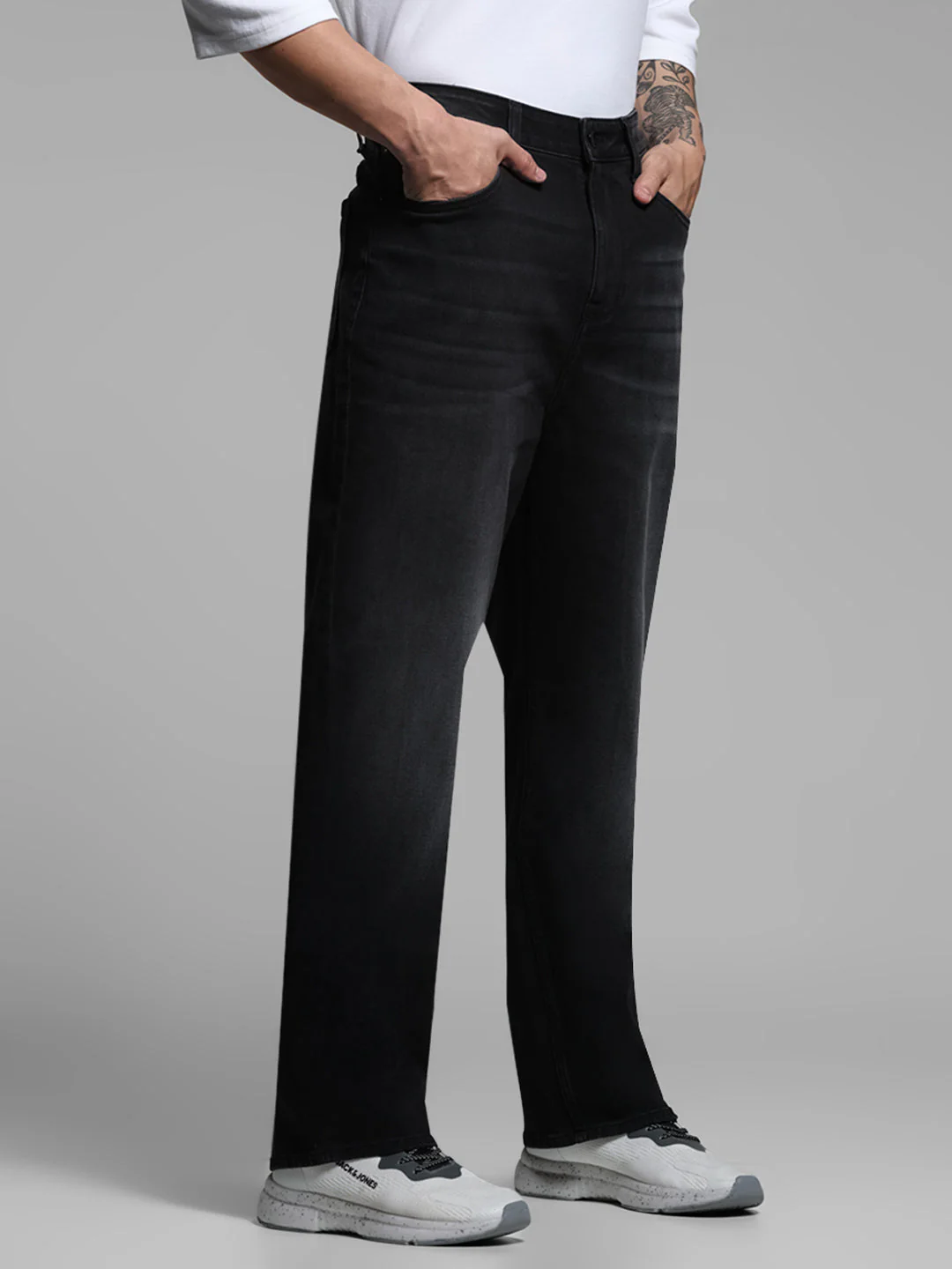 Black Dario Loose Fit Jeans - Image 2