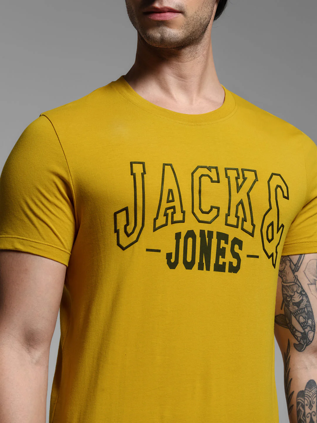 Yellow Logo Print T-shirt - Image 5