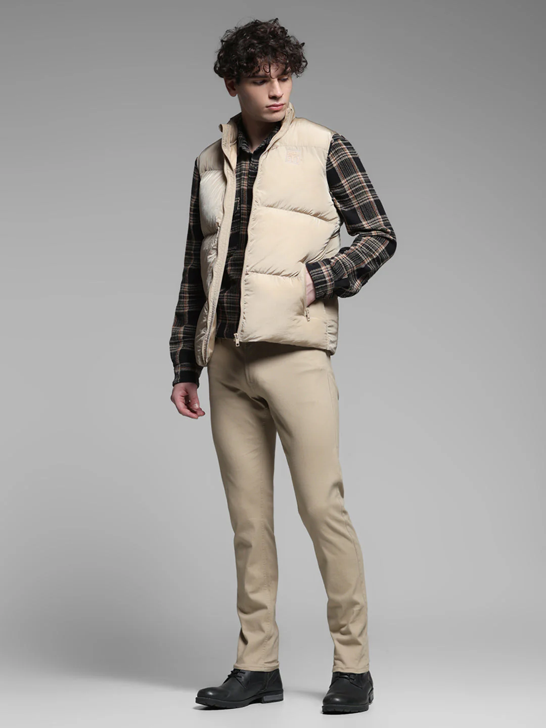 Beige Puffer Vest - Image 6