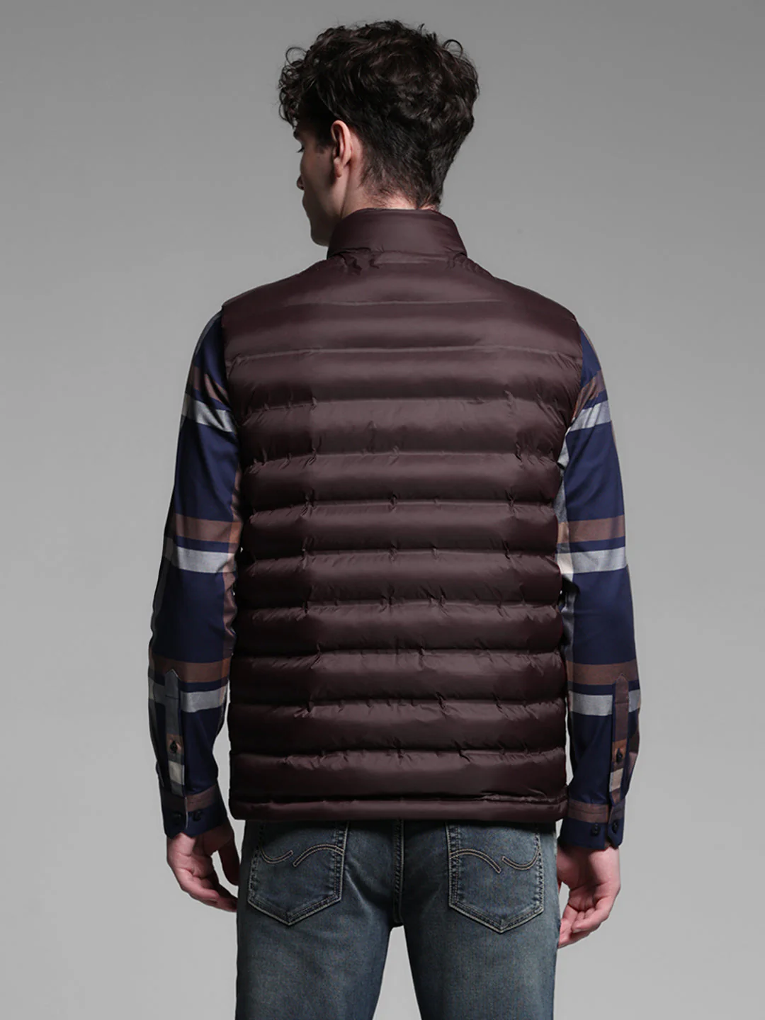 Maroon High Neck Puffer Vest Jacket - Image 4