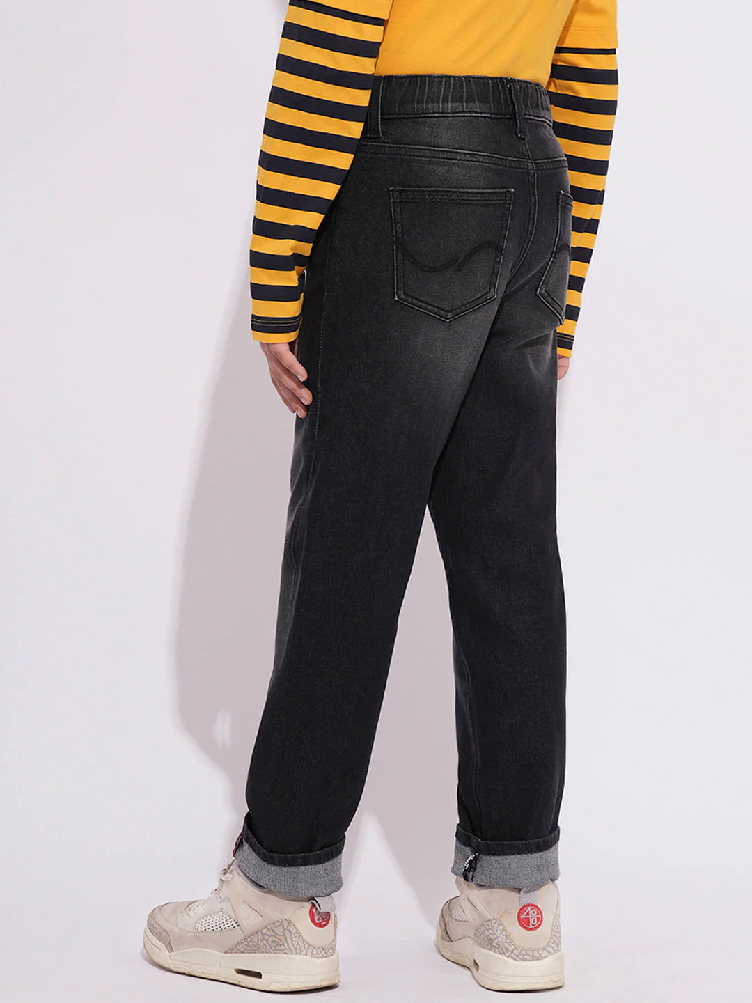 Charcoal Grey Mid Rise Washed Loose Fit Jeans - Image 4