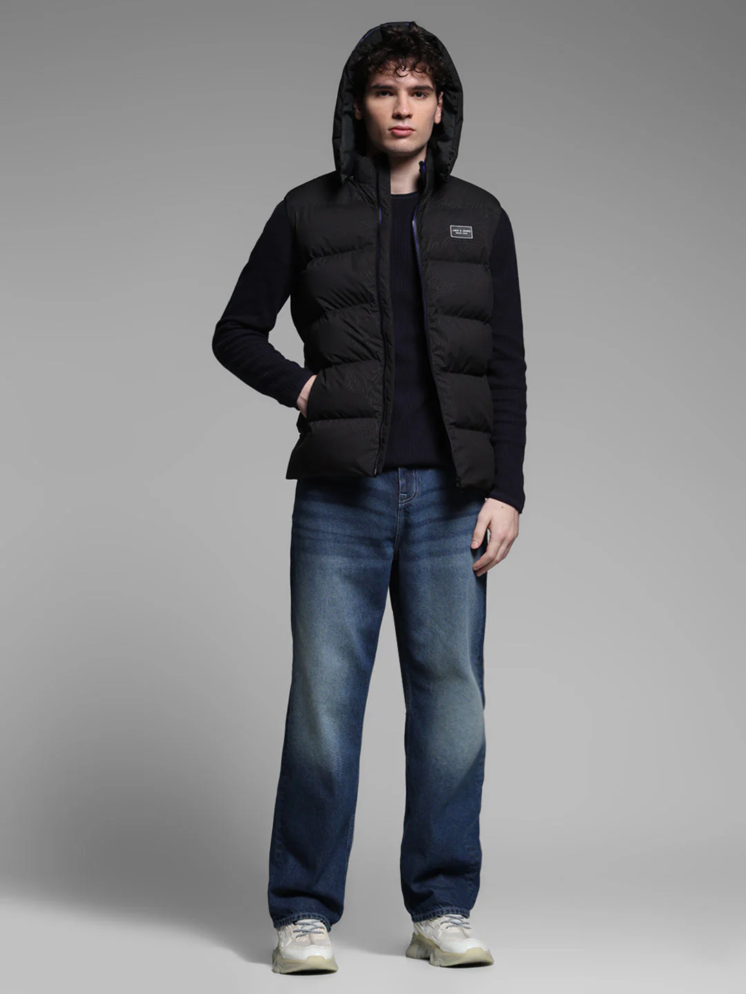 Hooded Puffer Vest Jacket - Image 7