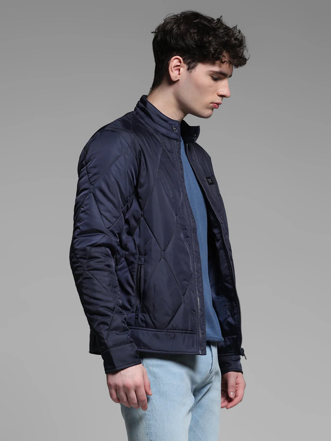 Navy Blue Zip-Up Puffer Jacket - Image 3