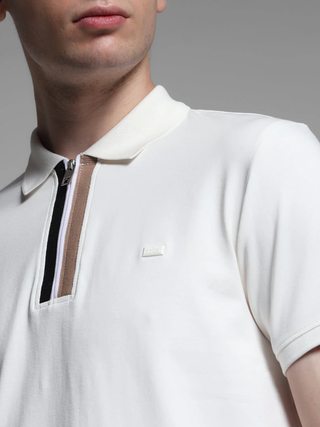 White Zipper Detail Polo - Image 5