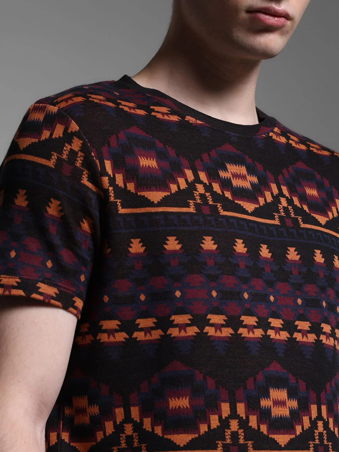 Maroon Printed Jacquard Cotton T-shirt - Image 5