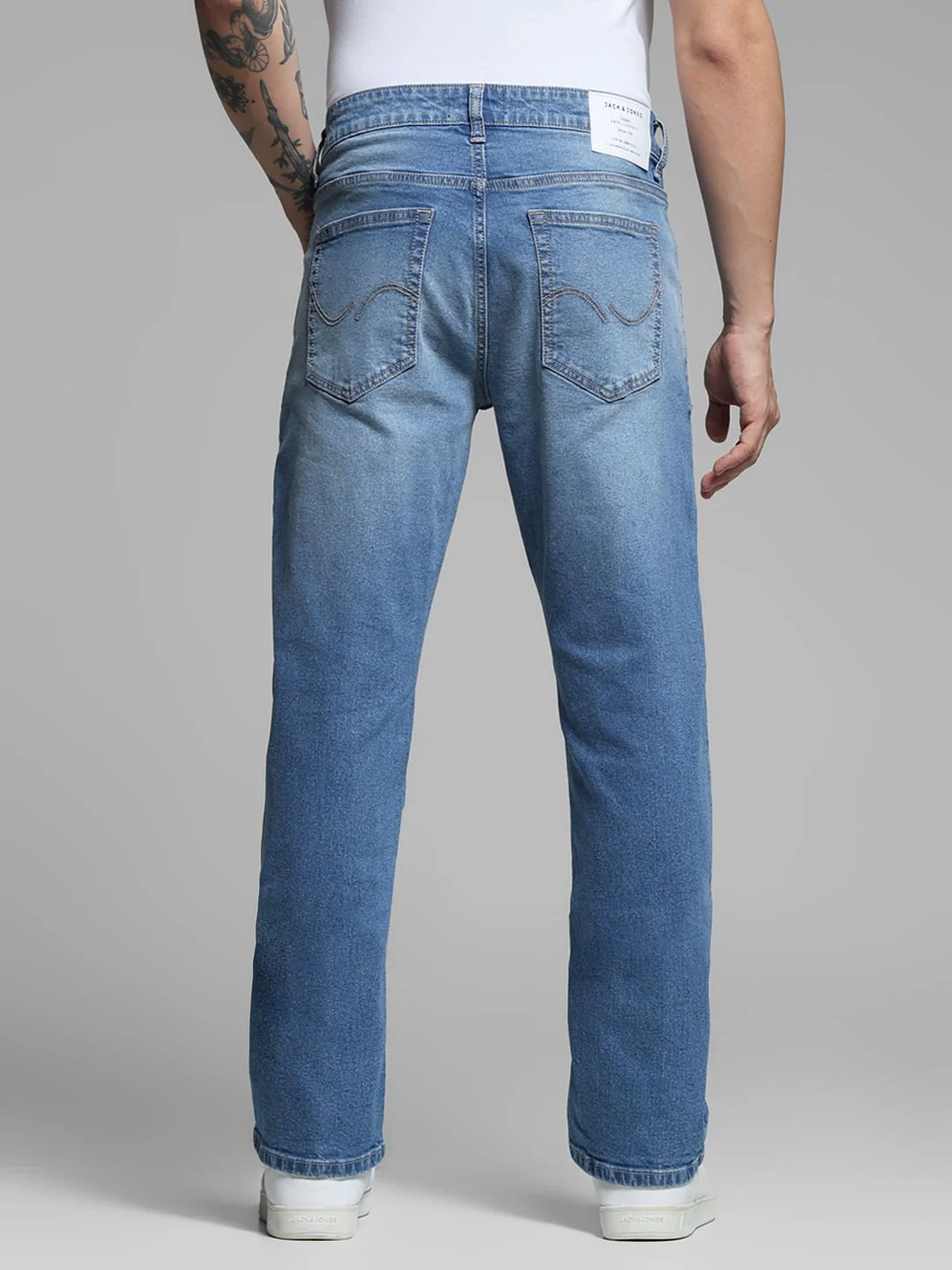 Light Blue Mid Rise Washed Regular Fit Jeans - Image 3