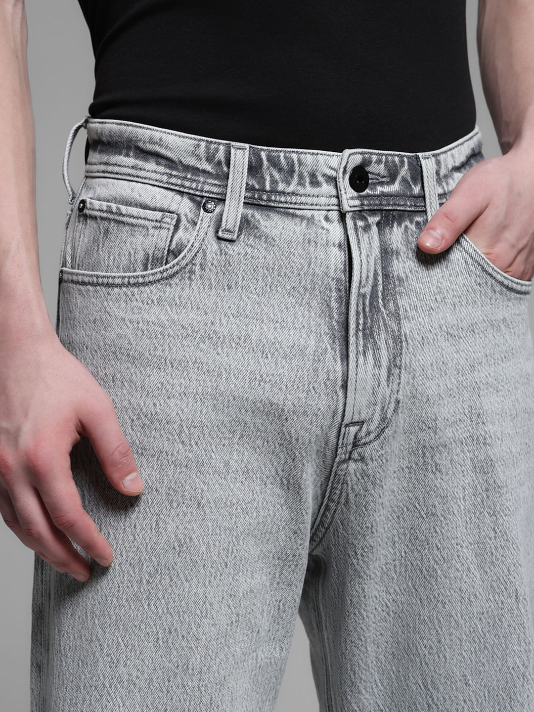 GREY HIGH RISE DARIO LOOSE FIT JEANS - Image 4