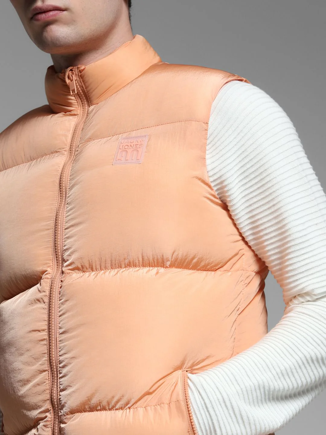 Peach Sleeveless Puffer Jacket - Image 5