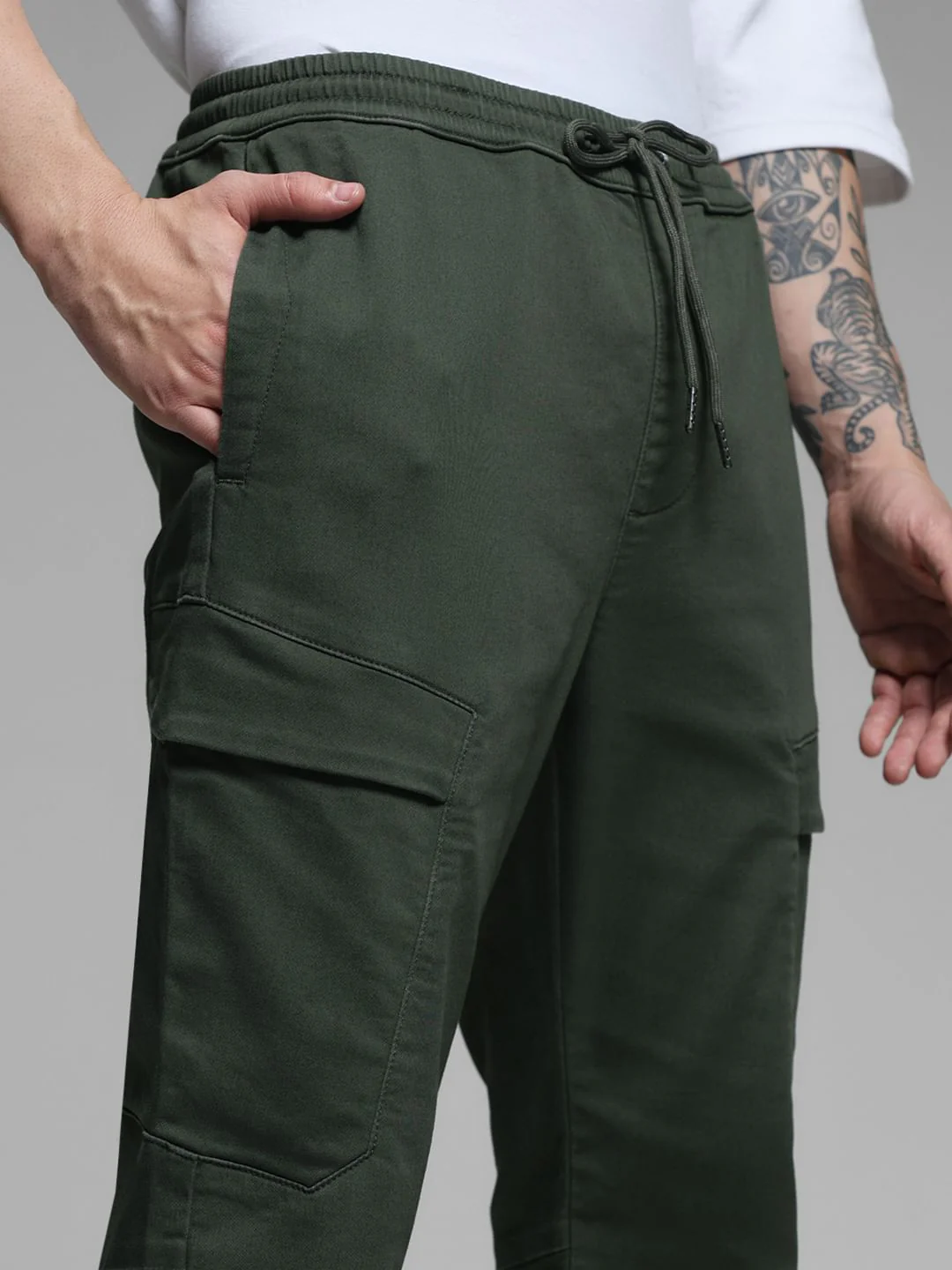 Olive Green Mid Rise Knitted Cargos - Image 4