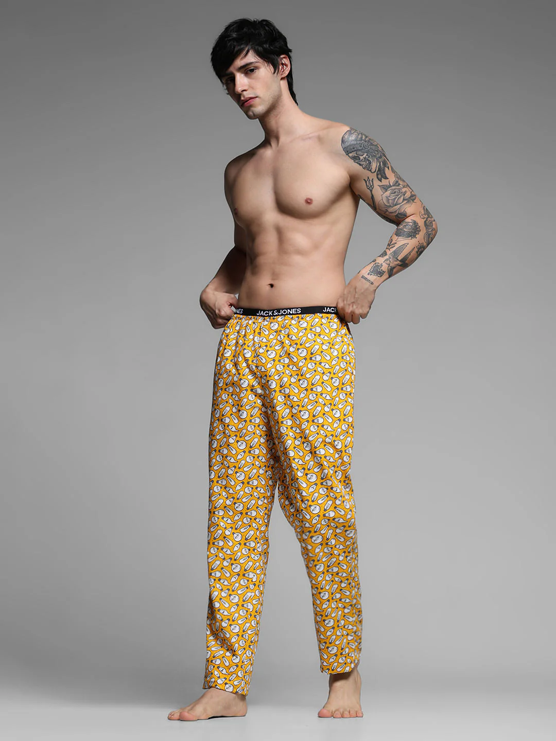 Yellow Light Blub Print Pyjamas - Image 5