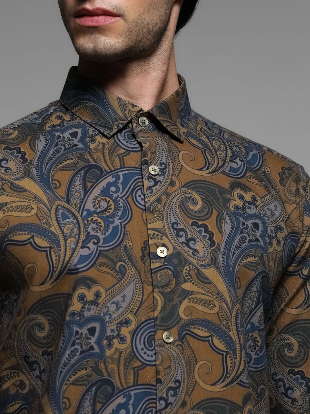 Green Paisley Full Sleeves Shirt - Image 5