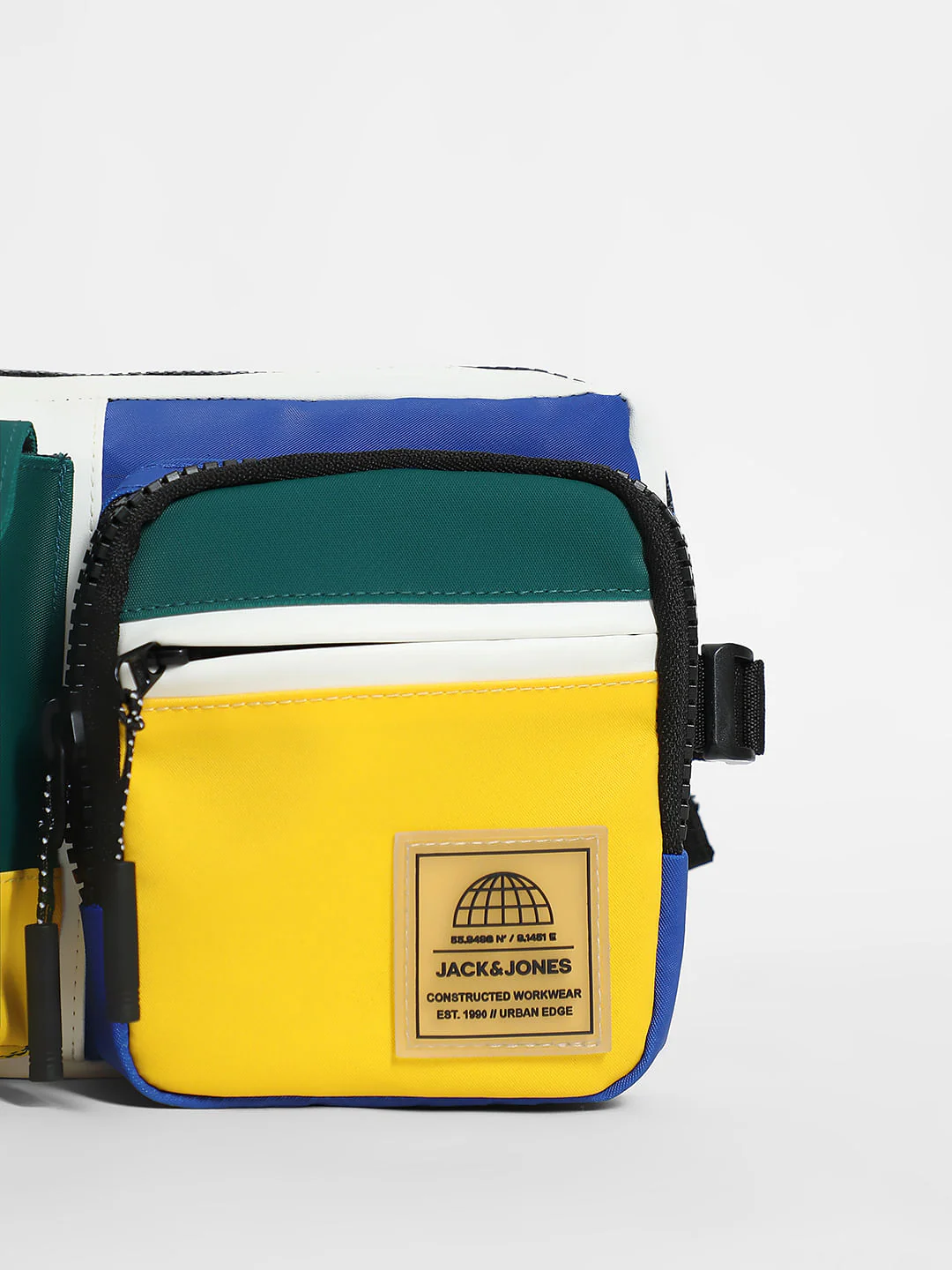 Green Colourblocked Chestpack - Image 4