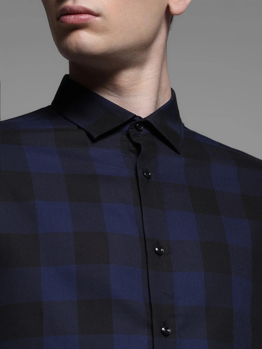 BLUE CHECK PRINT SHIRT - Image 5