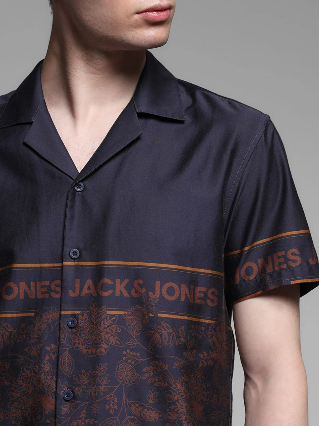 Dark Blue Floral Short Sleeves Shirt - Image 5
