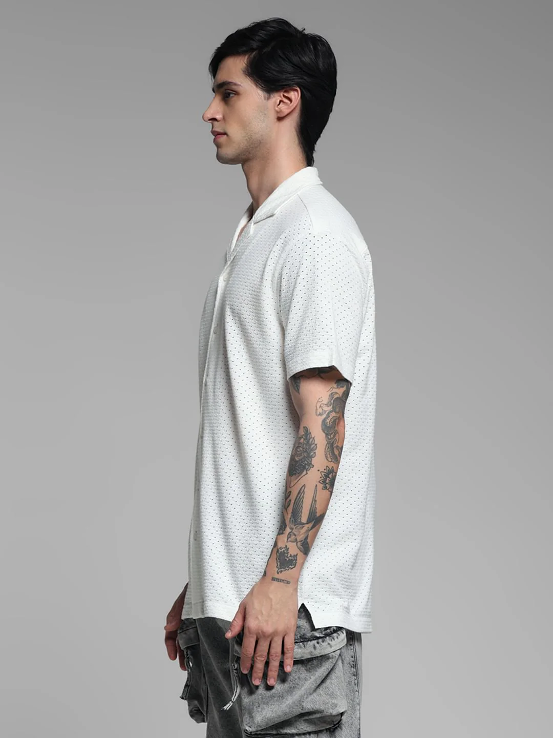 White Resort Collar Shirt - Image 3