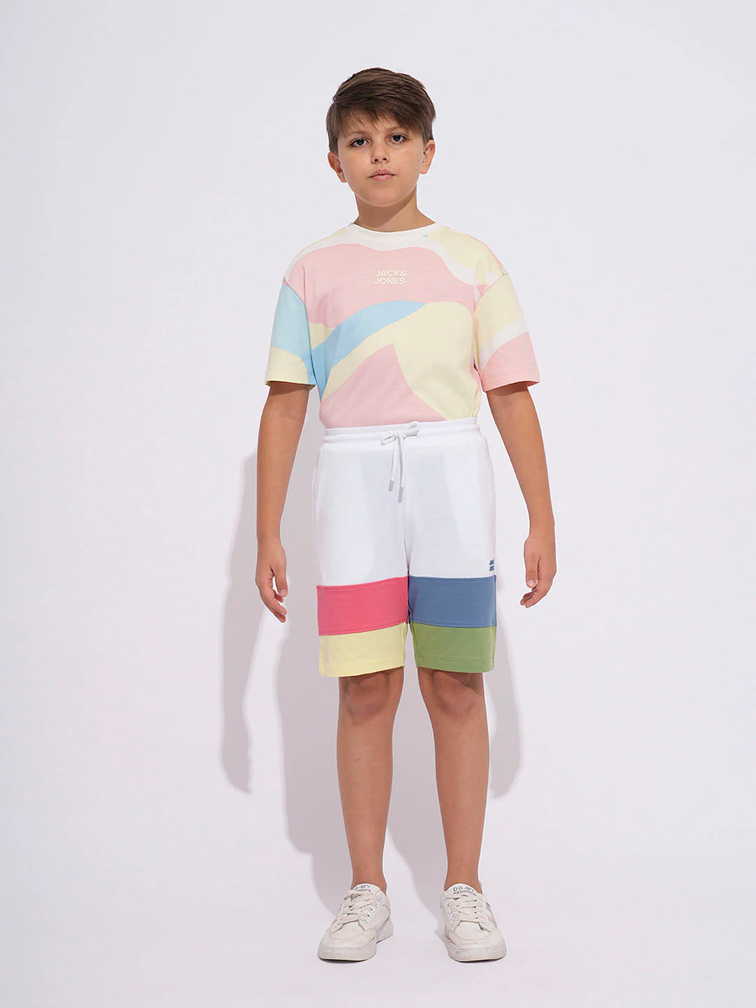 Boys White Printed Cotton Shorts - Image 5