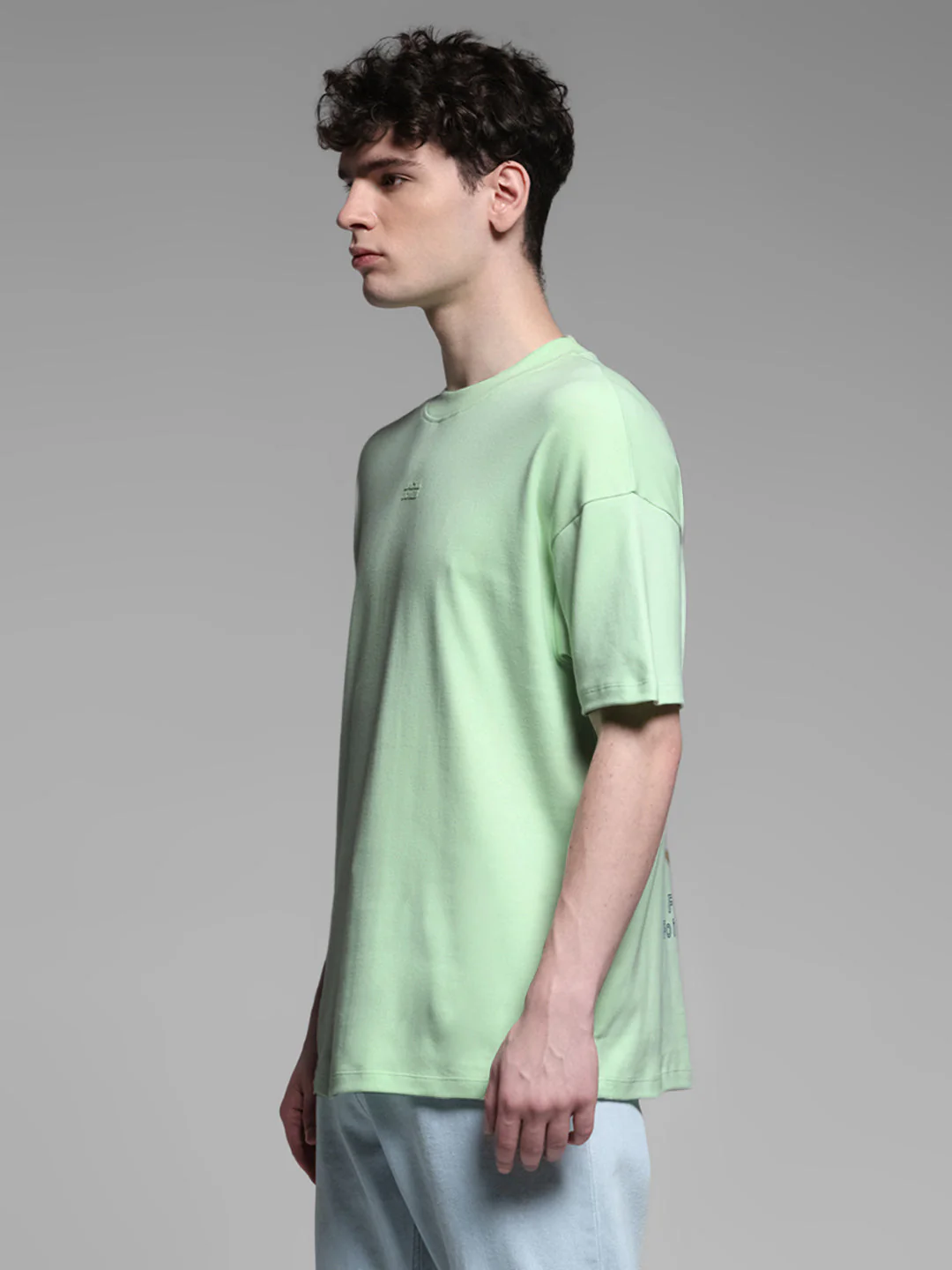 Men's Green Cotton Oversized Graphic Crew Neck T-Shirt - Image 3