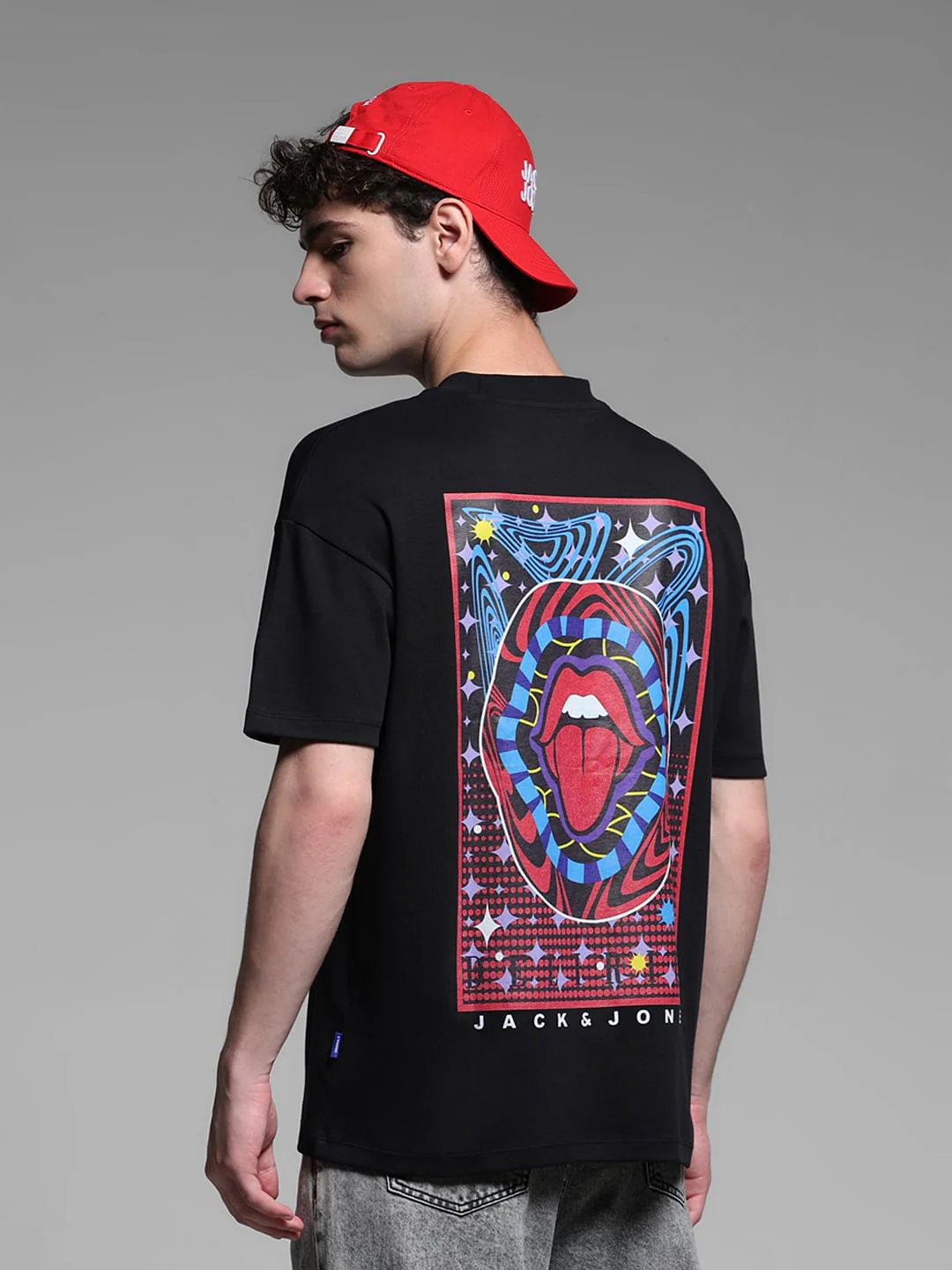 BLACK PRINTED T-SHIRT