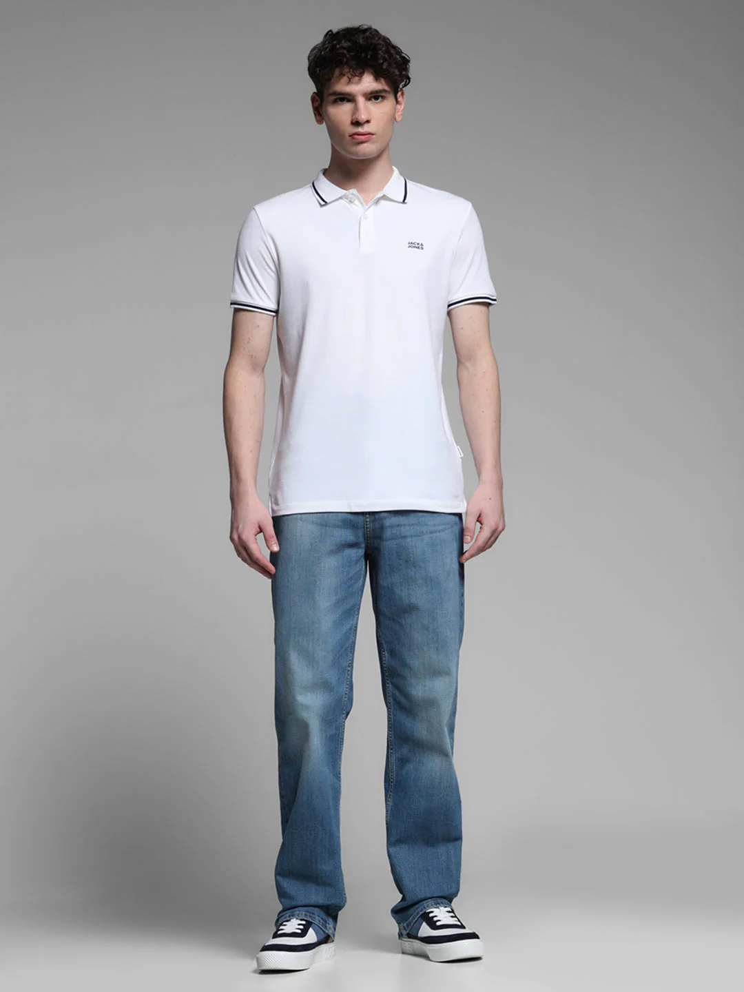 Men's White Regular Fit Solid Polo T-Shirt With Contrast Tipping - Image 6
