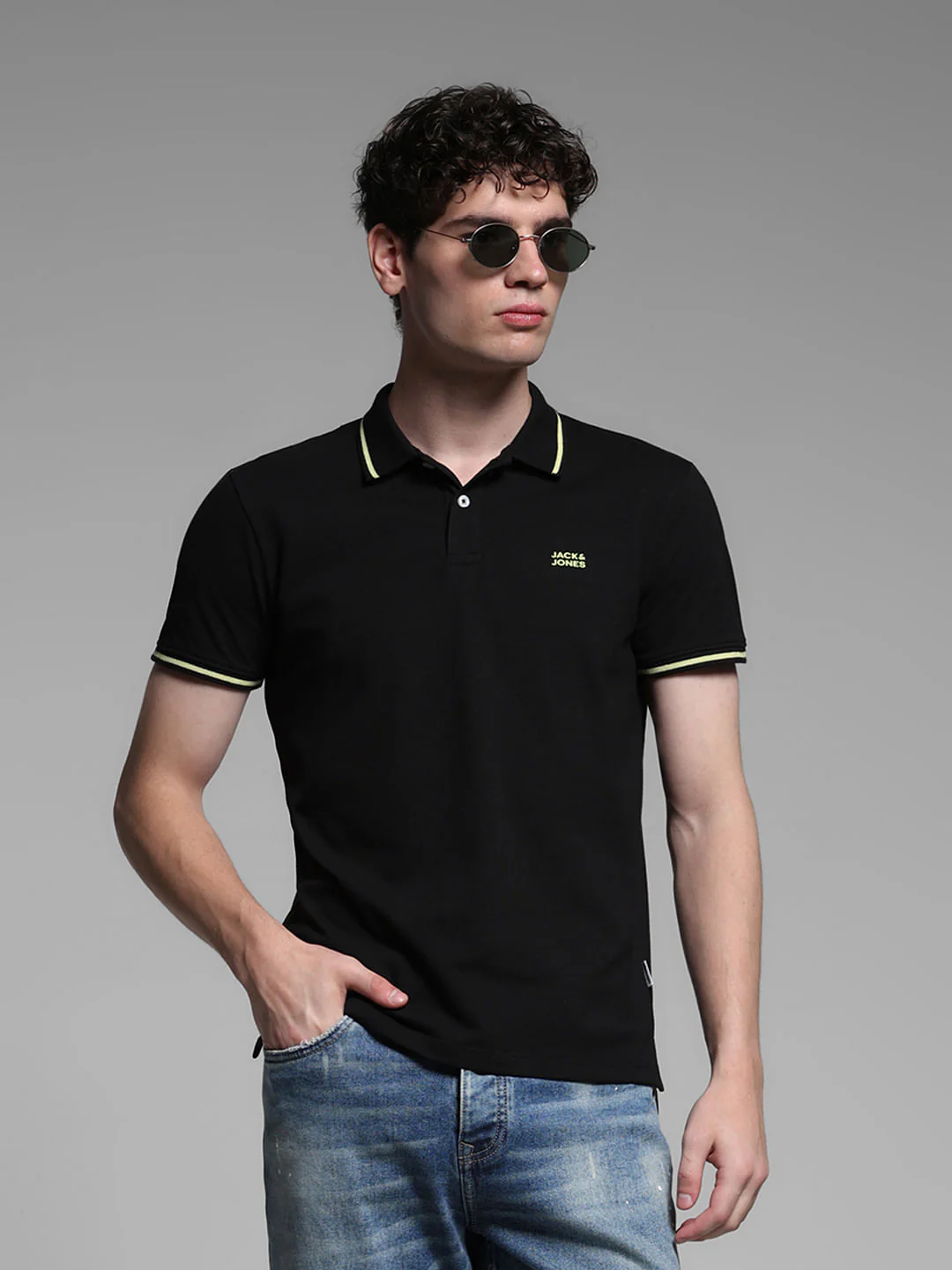 BLACK LOGO PRINT POLO