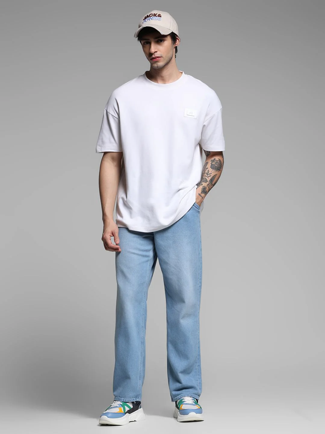 Light Blue High Rise Dario Loose Fit Jeans - Image 6