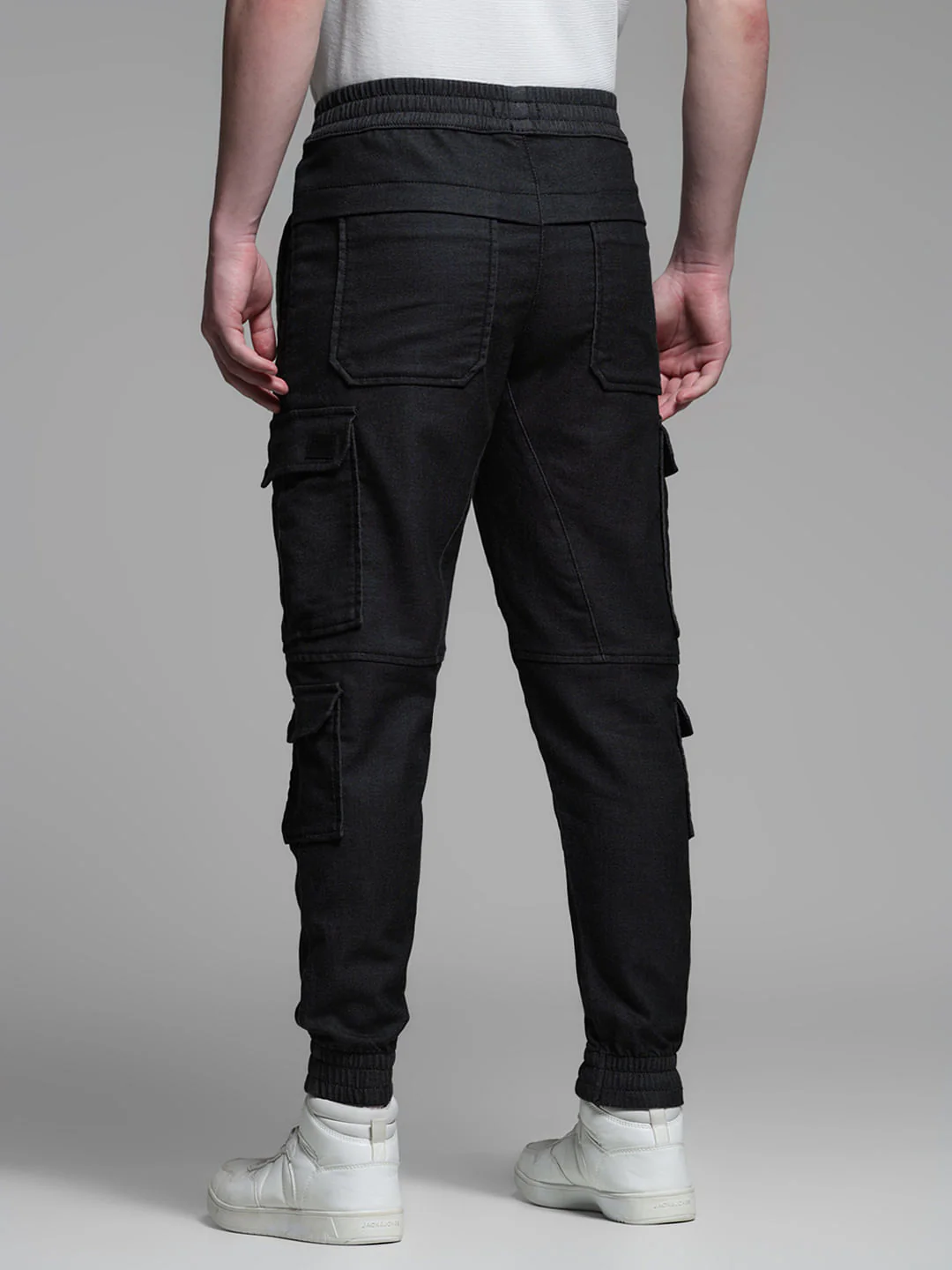 BLACK ANTI FIT CARGOS - Image 3
