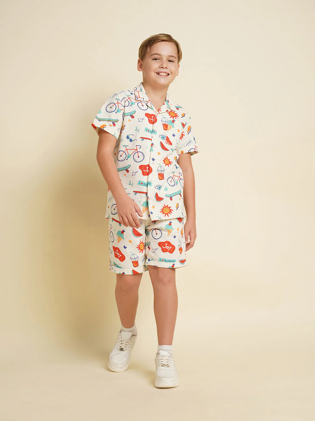 Boys Cotton Printed Resort Collar Shirt In White - Image 5