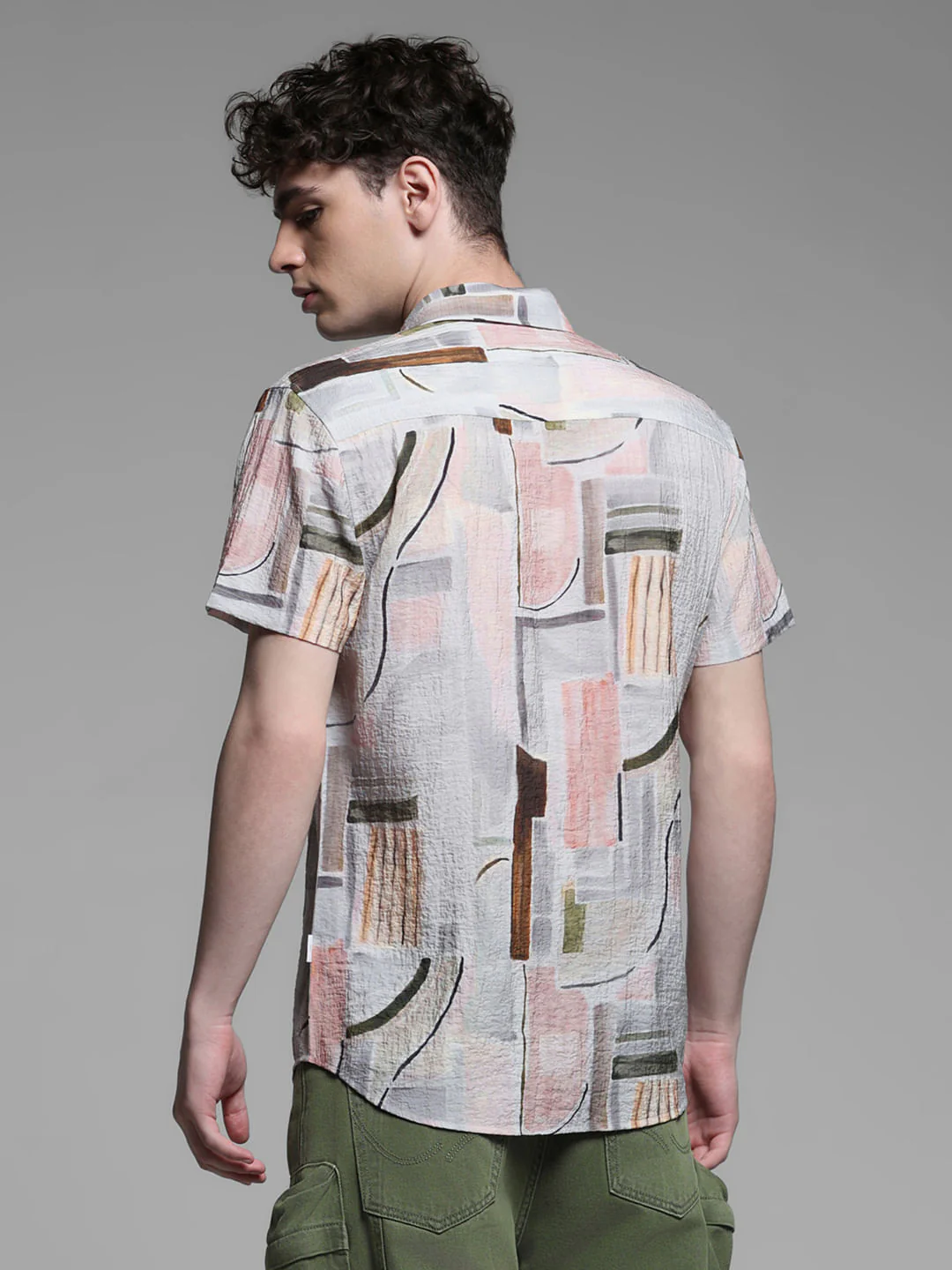 GREY ABSTRACT PRINT SHIRT - Image 4
