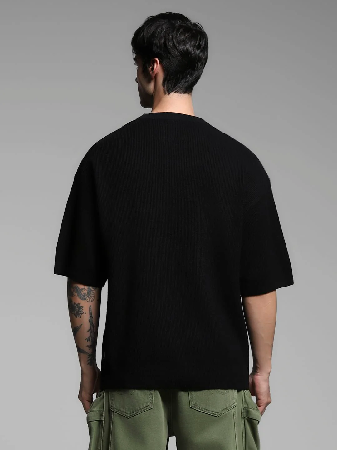 Black Cotton Crew Neck T-shirt - Image 4