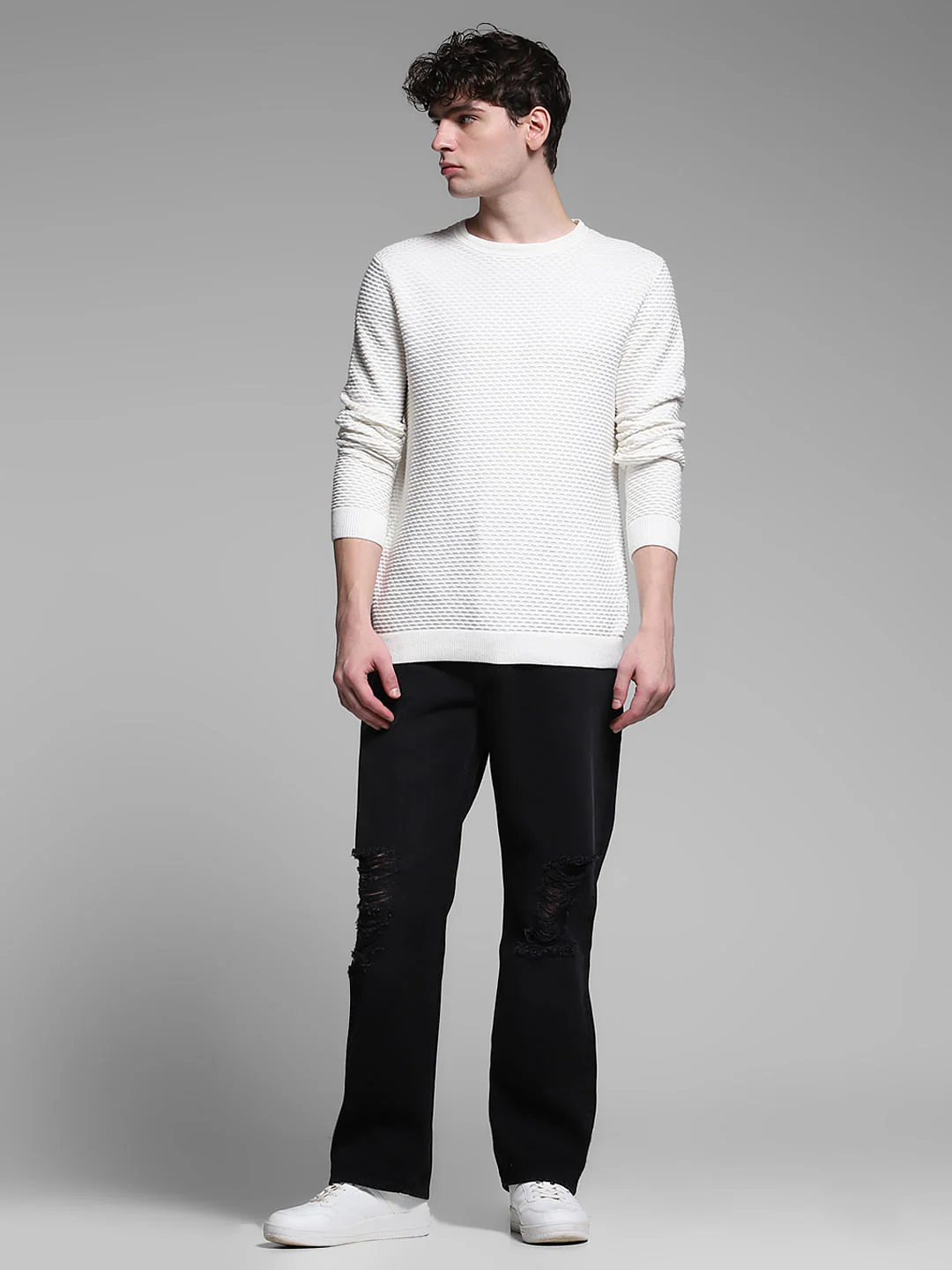 Black Distressed Dario Loose Fit Jeans - Image 6